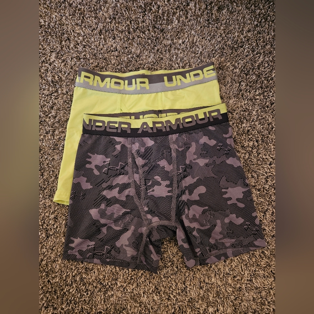 Boys Under Armour Boxer Brief Underwear - NWOT - Size Medium